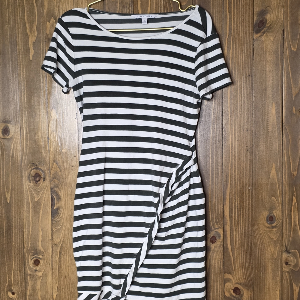 41 Hawthorn Asymmetrical Black and White Striped Dress